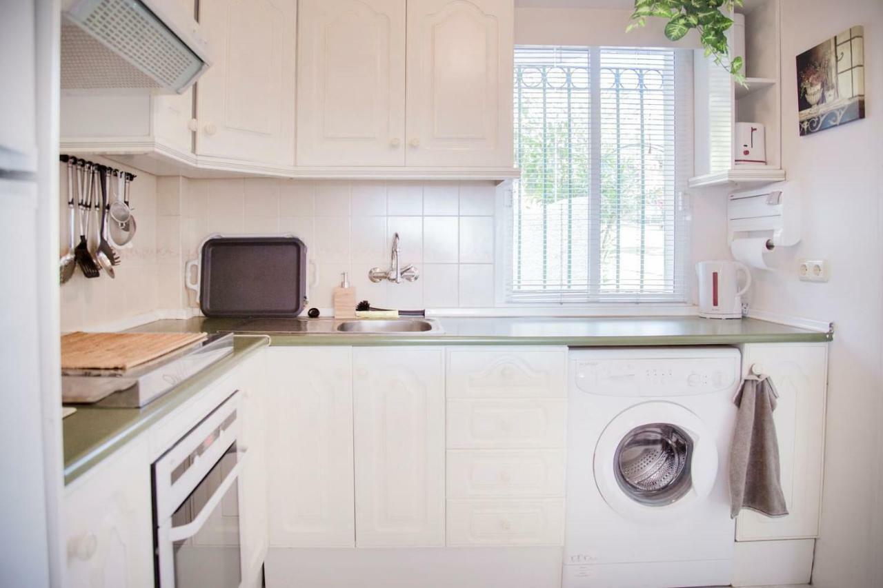 בנאלמדנה Cozy Apartment מראה חיצוני תמונה